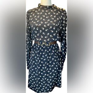 LOFT dress navy/floral/gold buttons PERFECT FOR FALL!🍂